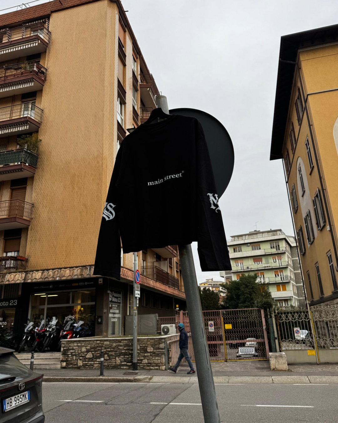 STARBOY longsleeve black