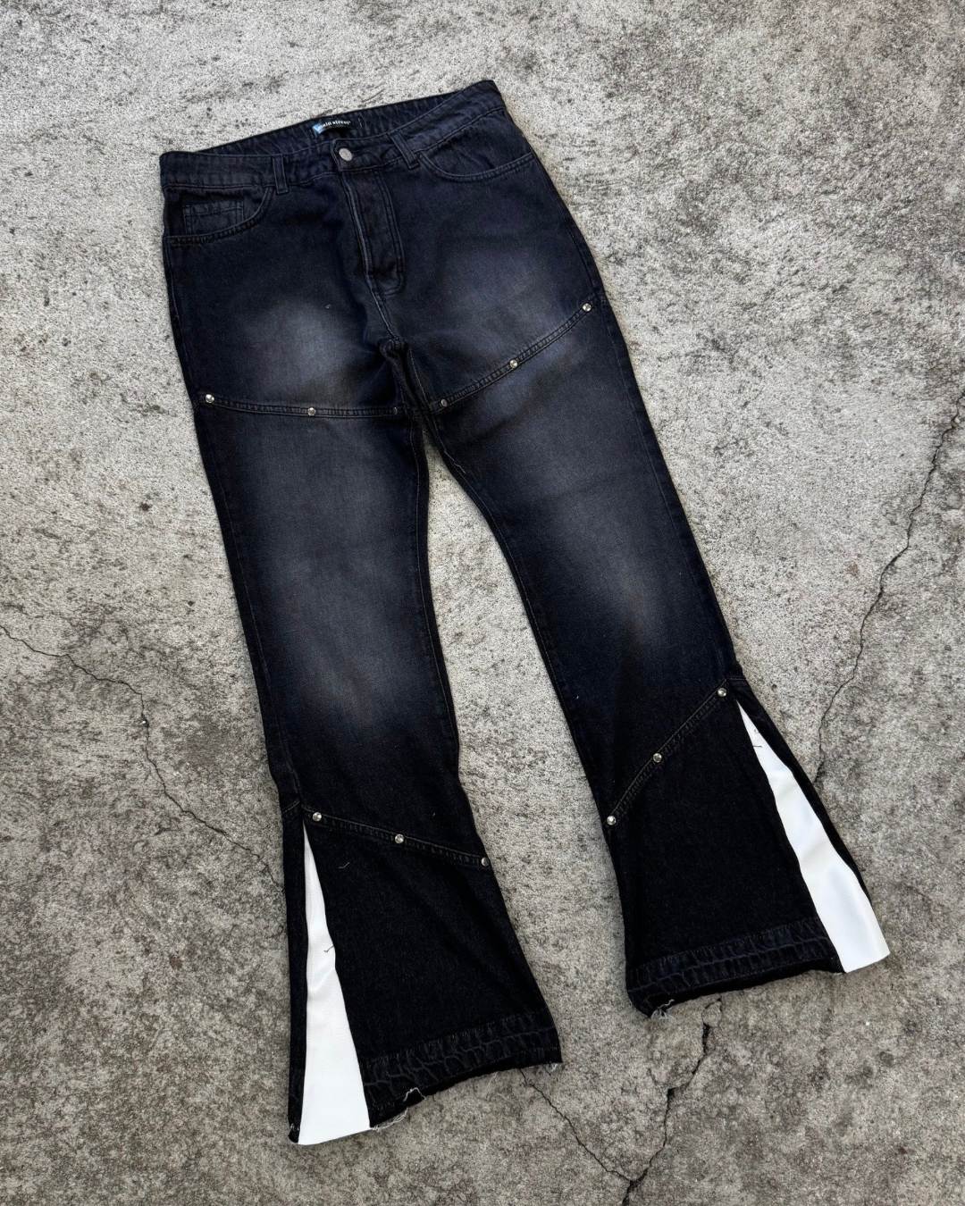 White Patch Jeans